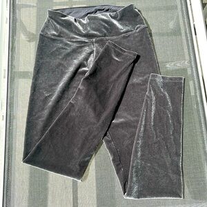 NWT EXPRESS High Waisted Slimming Velvet Velour Leggings